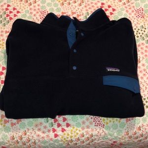 Men’s Patagonia fleece pullover